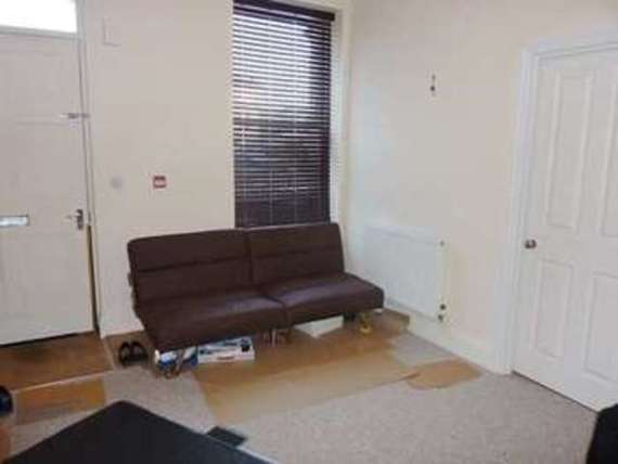 1 Bedroom Flat